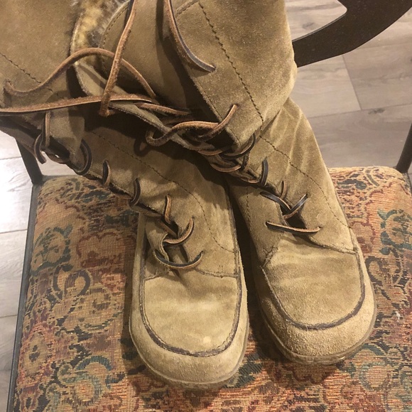 Sam Edelman Shoes - Sam Edelman Olive Suede Lace-Up Moc Toe Boots